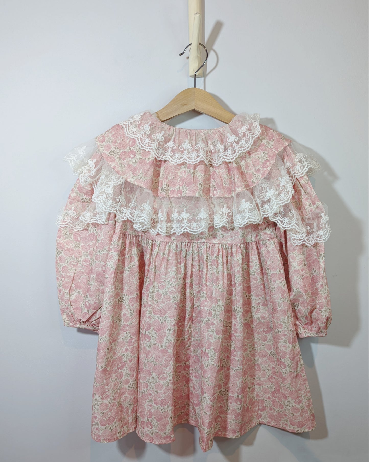 Rose Garden Lace Collar Dress