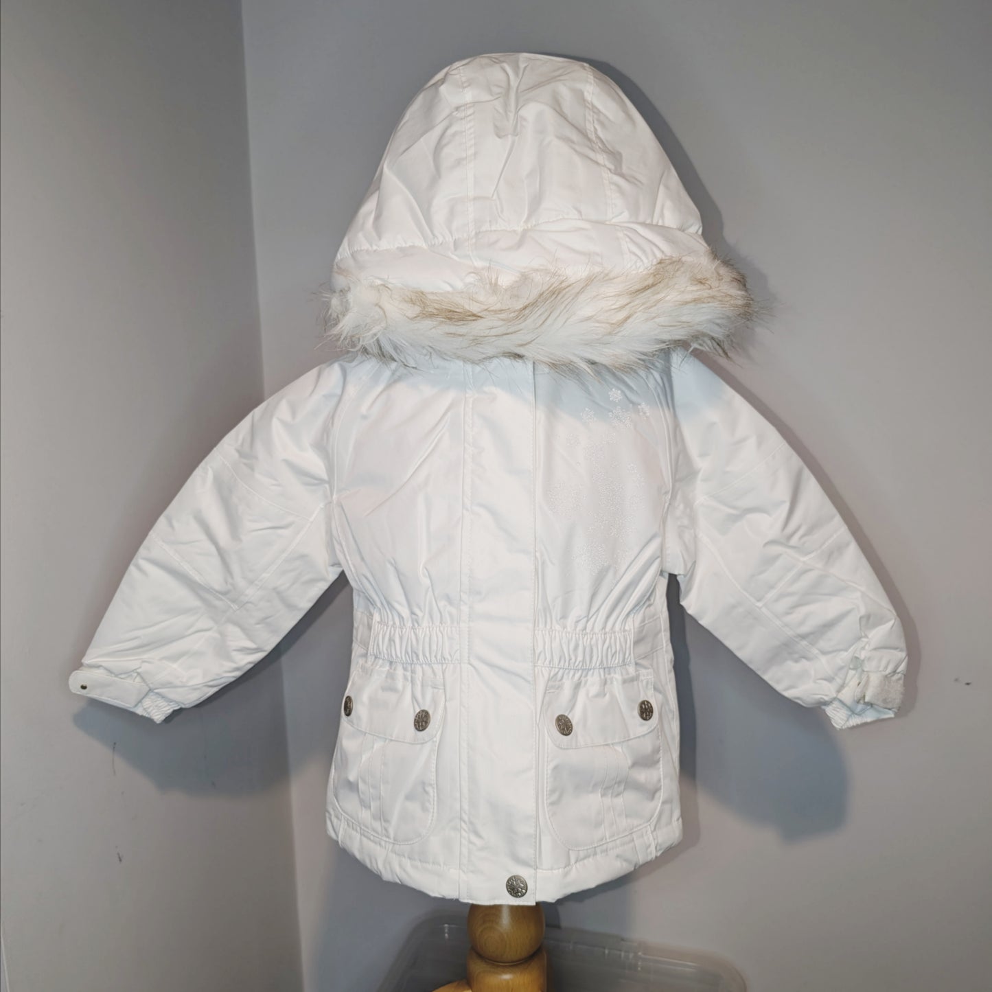 Girls Ex C&A White Winter Coat